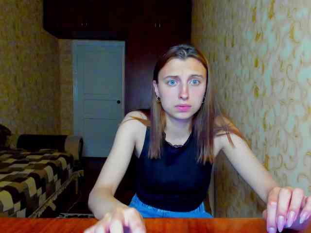 MilaBels webcam