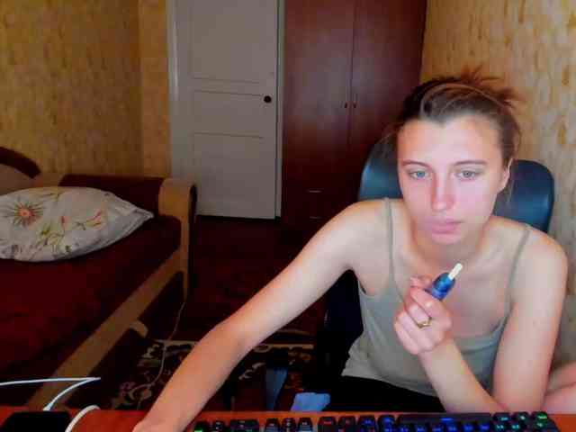 MilaBels webcam