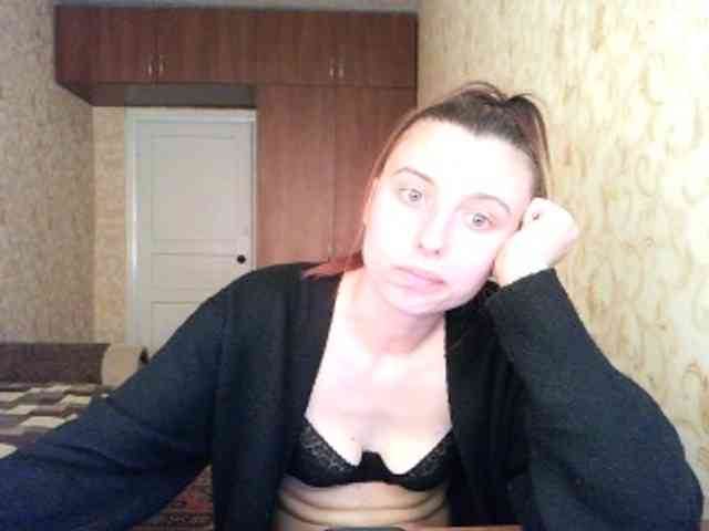 MilaBels webcam