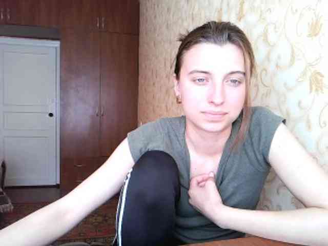 MilaBels webcam
