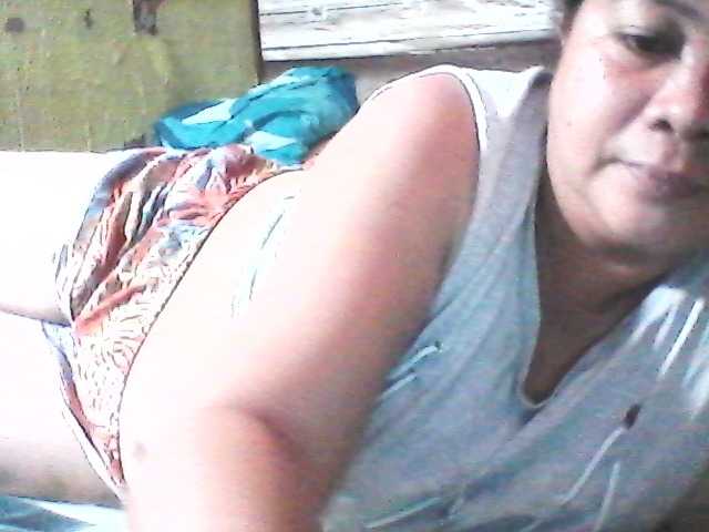 sweetthoney09 live cam on BongaCams