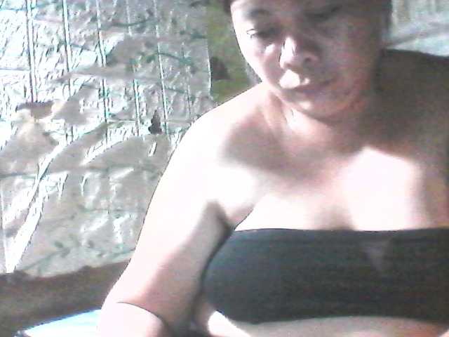 sweetthoney09 live cam on BongaCams