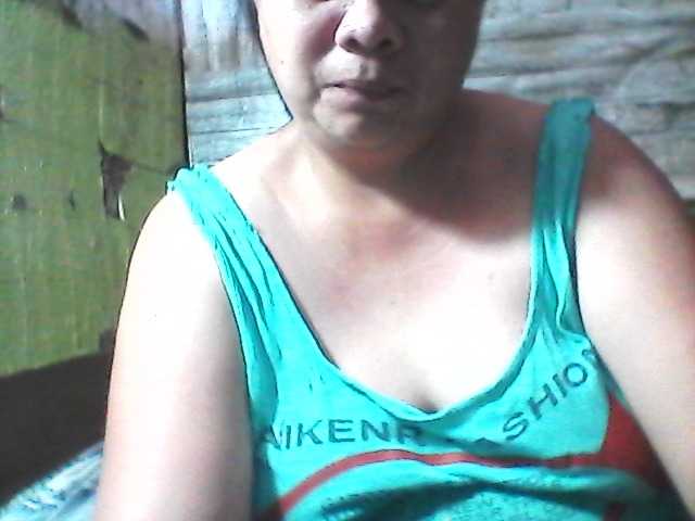 sweetthoney09 live cam on BongaCams
