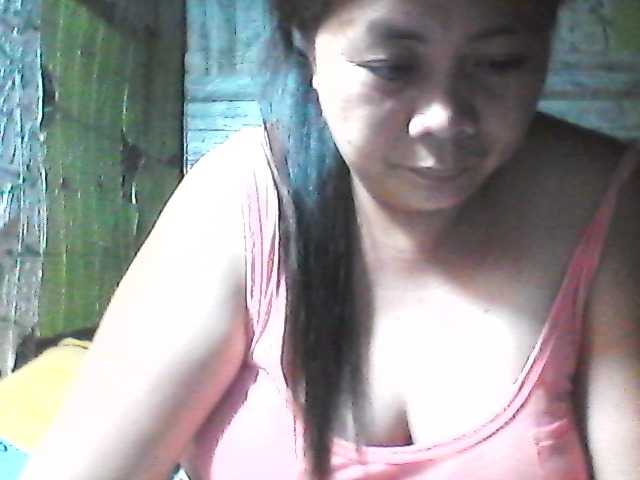 Chat with sweetthoney09 live cam