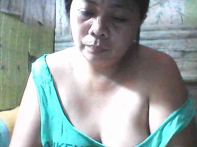 sweetthoney09 webcam