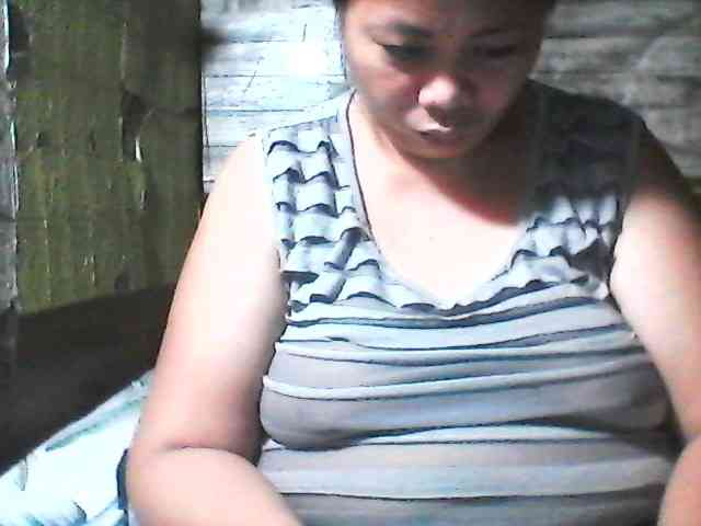 sweetthoney09 webcam