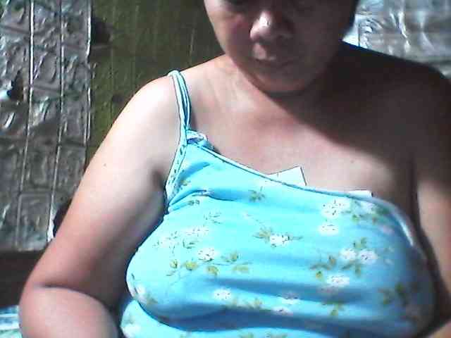 sweetthoney09 webcam
