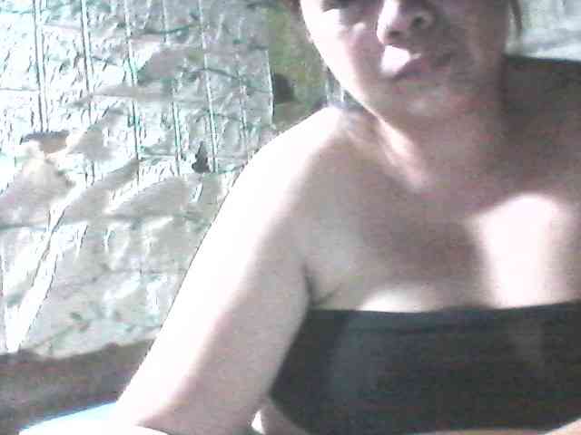 sweetthoney09 webcam