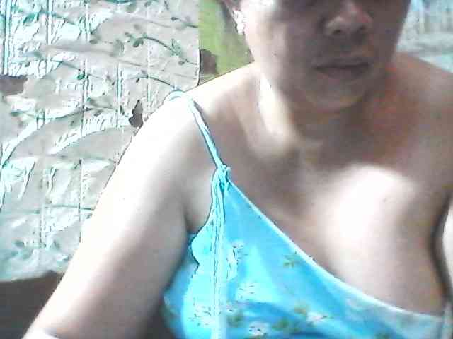 sweetthoney09 webcam