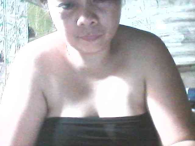 sweetthoney09 webcam