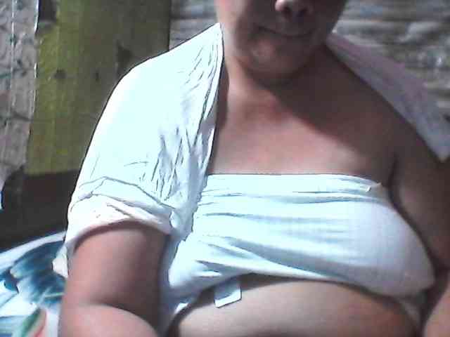 sweetthoney09 webcam