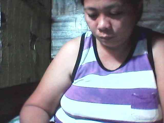 sweetthoney09 webcam