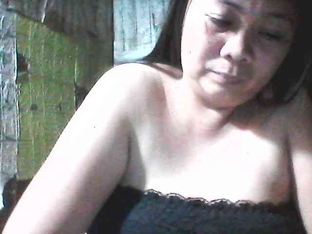 sweetthoney09 webcam