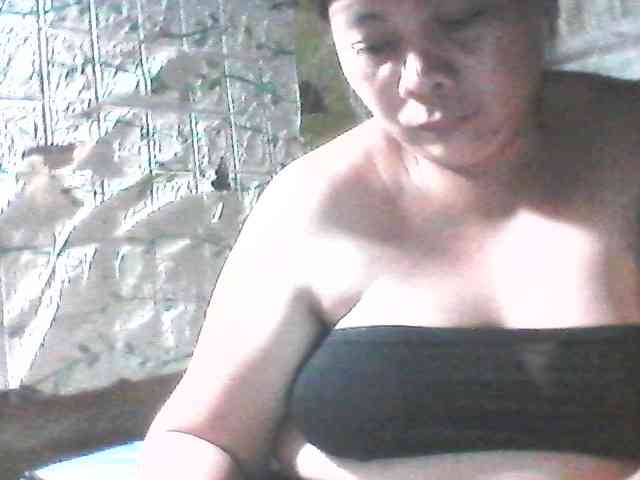 sweetthoney09 webcam