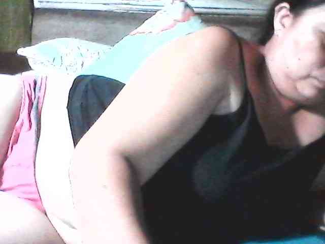 sweetthoney09 webcam