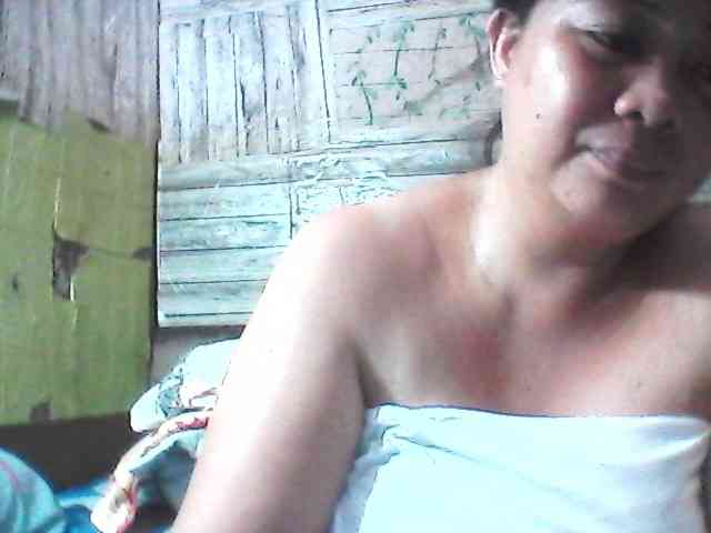 sweetthoney09 webcam