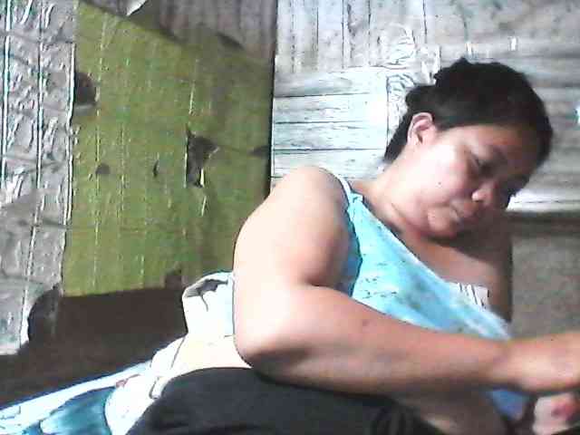 sweetthoney09 webcam