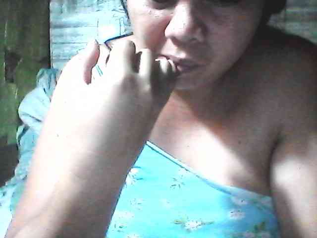sweetthoney09 webcam