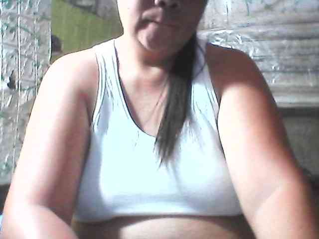 sweetthoney09 webcam