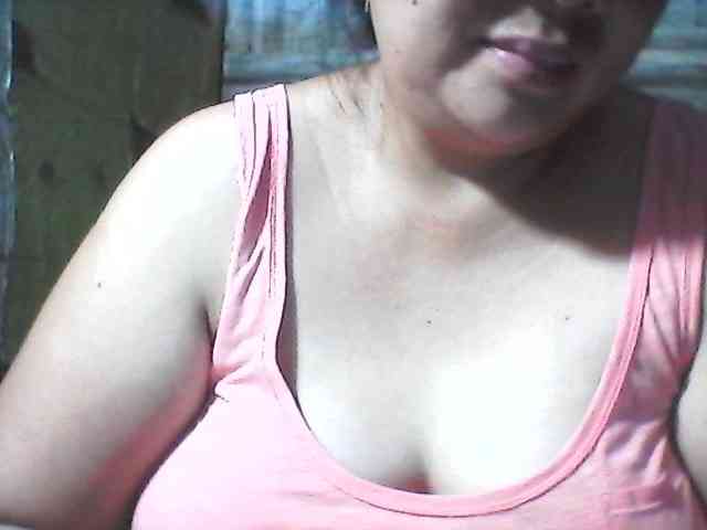 sweetthoney09 webcam