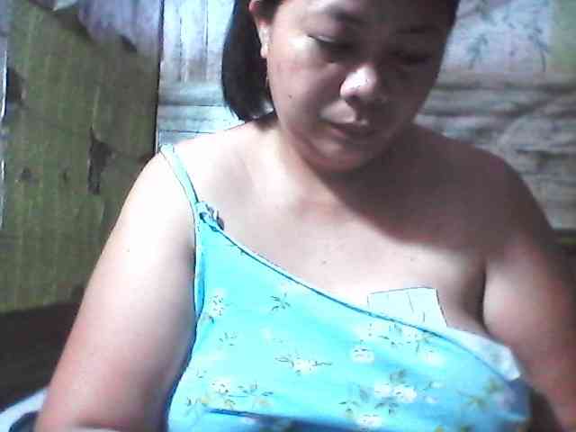 sweetthoney09 webcam