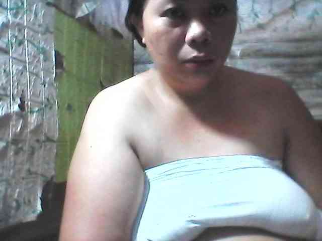 sweetthoney09 webcam