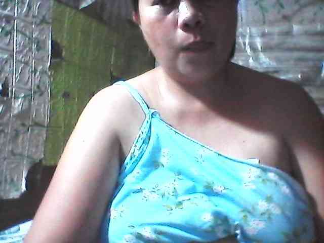 sweetthoney09 webcam
