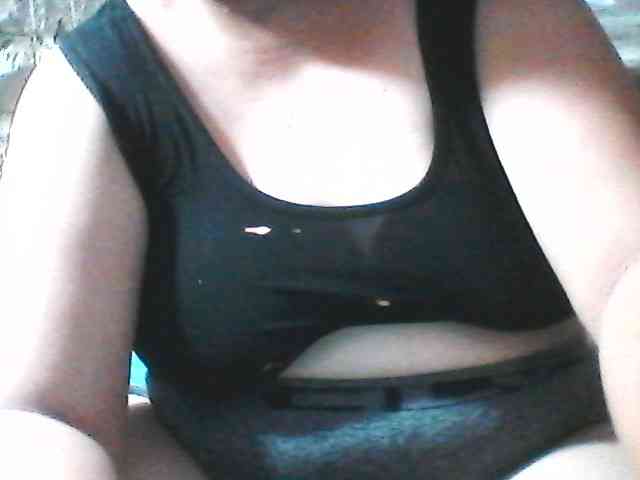 sweetthoney09 webcam
