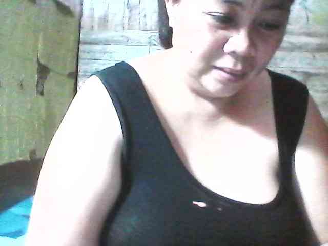 sweetthoney09 webcam