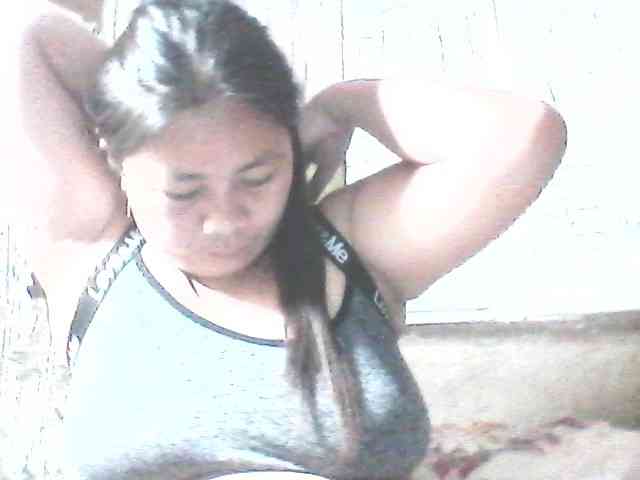 sweetthoney09 webcam