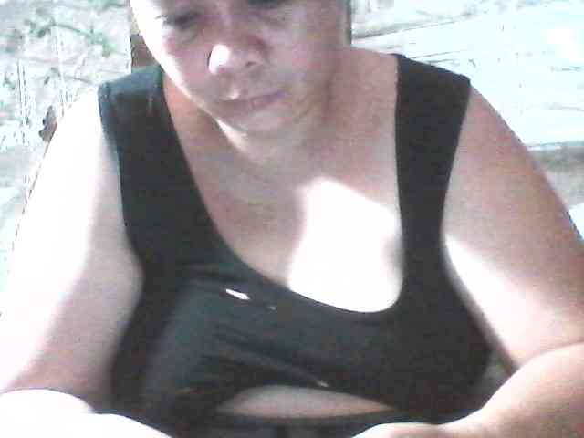 sweetthoney09 webcam