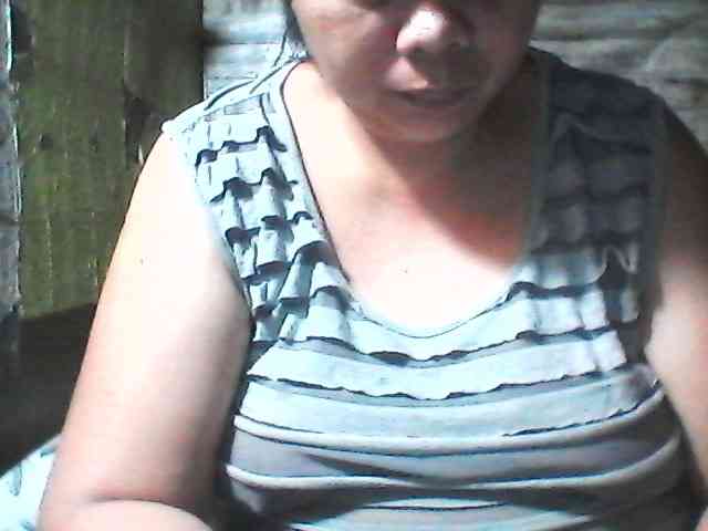 sweetthoney09 webcam