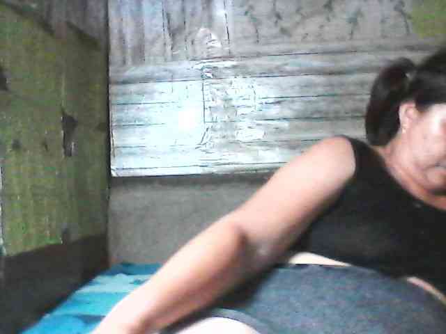sweetthoney09 webcam
