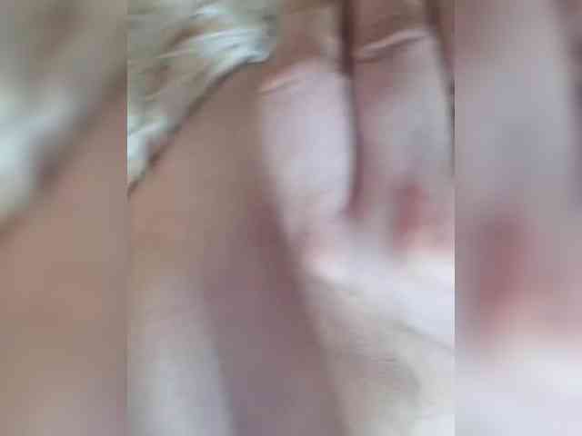 MmmKonFetkA webcam