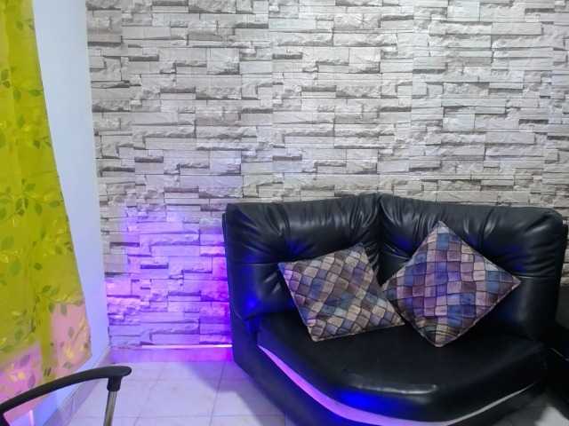 paula-ross live cam on BongaCams