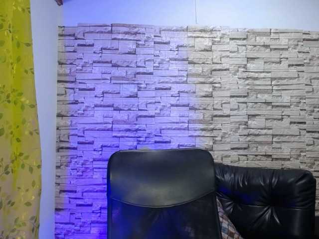 paula-ross live cam on BongaCams