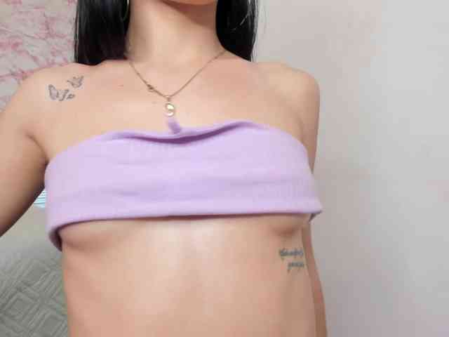 mia-velvet webcam