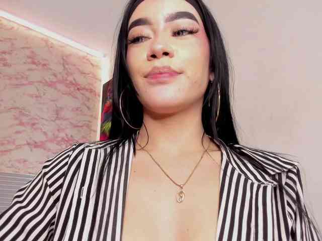 mia-velvet webcam