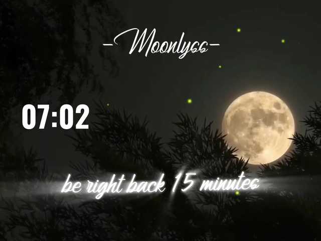 -Moonlyss- live cam on BongaCams