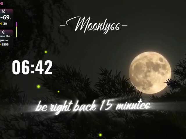-Moonlyss- live cam on BongaCams