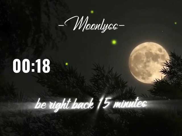 -Moonlyss- live cam on BongaCams