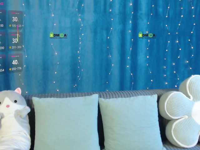 -Moonlyss- live cam on BongaCams