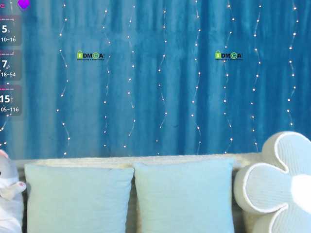-Moonlyss- live cam on BongaCams