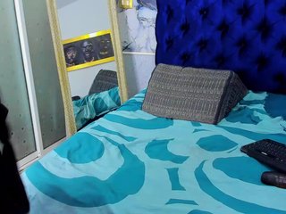 EBONY-SWEEET's Live Webcam