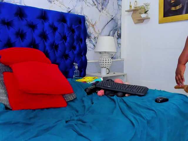 EBONY-SWEEET webcam