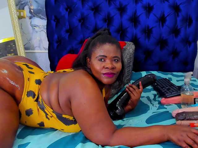 EBONY-SWEEET
