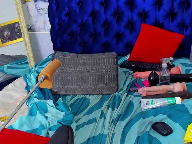 EBONY-SWEEET webcam