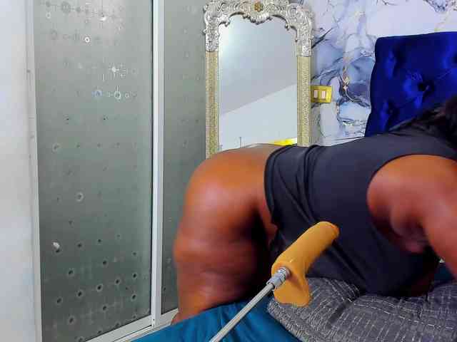EBONY-SWEEET webcam