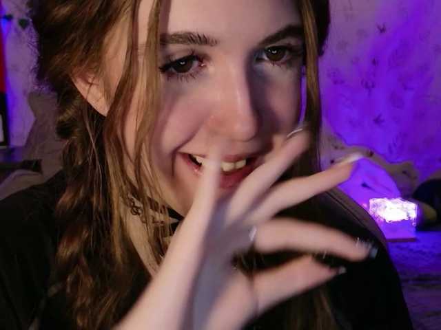 Mirusya live cam on BongaCams