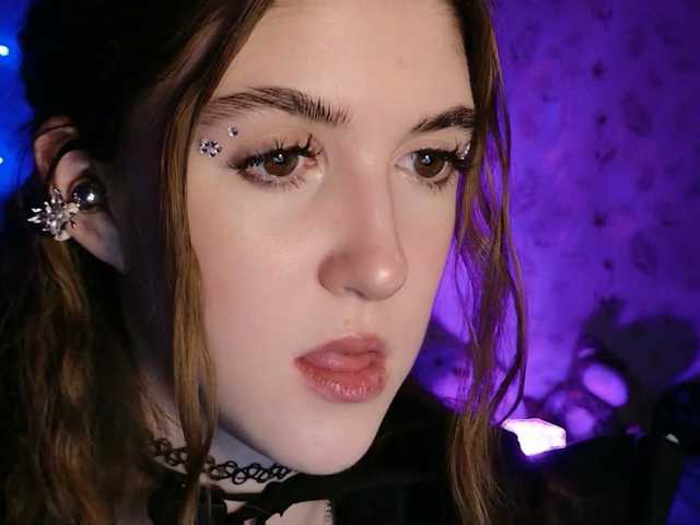 Mirusya live cam on BongaCams